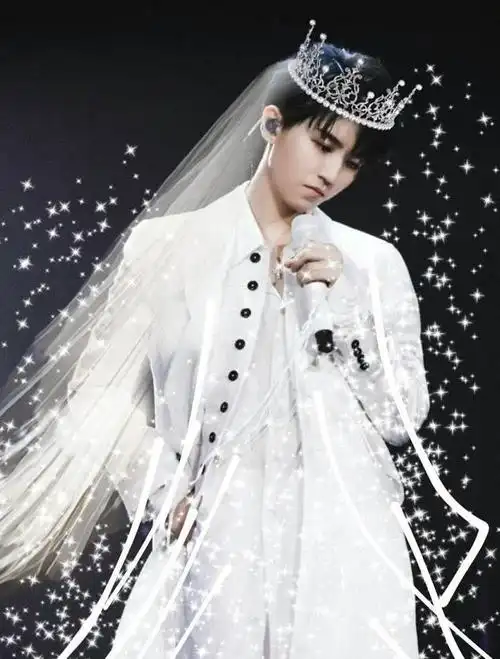 王源穿婚纱我抗住了,千玺穿婚纱抗住了,看到王俊凯后真扛不住了