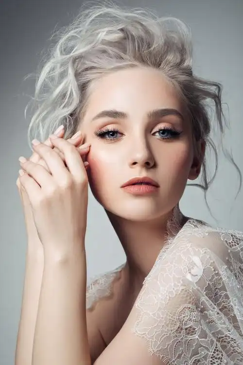 世界上最贵的就是脸蛋你凭什么不保养奥可塑