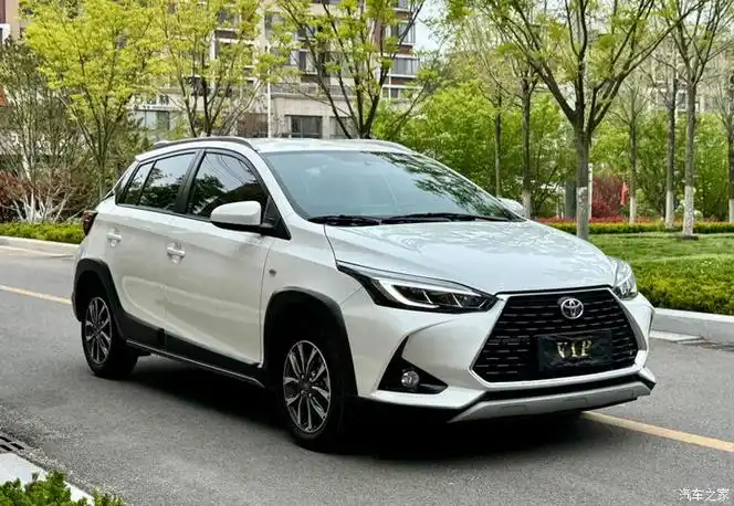 新到店 22年 丰田 致炫x plus 豪华版 1.5自动