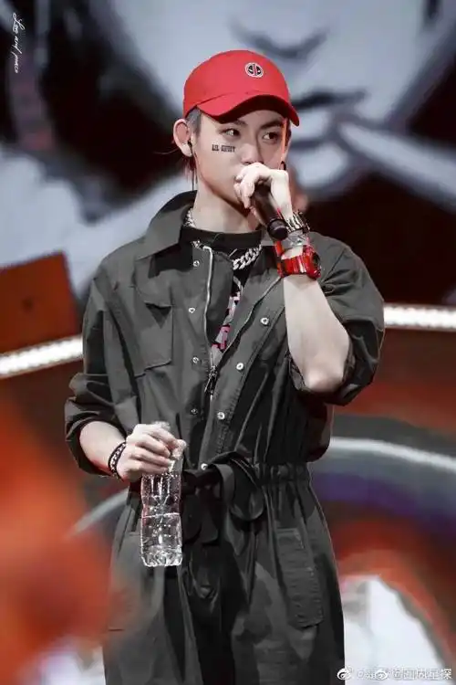 小鬼王琳凯小可爱