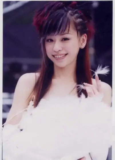 王心凌称不会因年龄而转型38岁的她经历大起大落如今重头再来