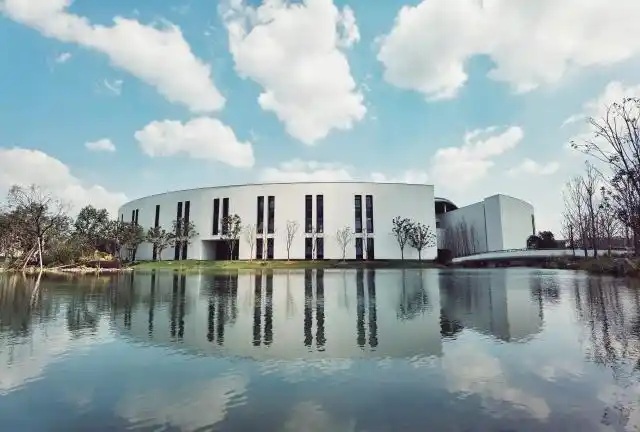 办学五年,今天湖畔大学首次公开办学情况!