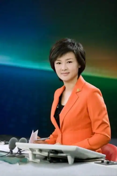 李小萌个人资料前央视主播李小萌被指混得差