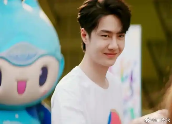 和王一博一起为亚运霹雳舞打call##王一博##杭州亚运会霹雳舞宣传片