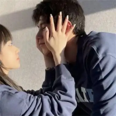 2022抖音爆款情侣头像高清真人唯美情头一对两张最新微信图片大