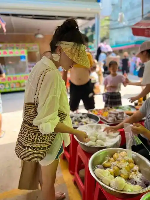 估计就是王一博钟楚曦拍摄节目带火的