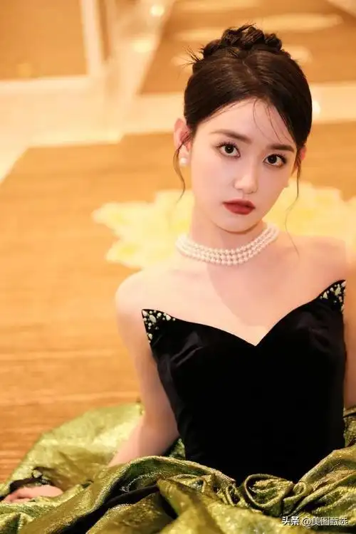 蒋依依:星光熠熠,灵动优雅