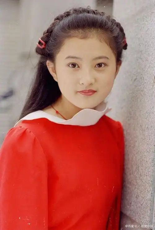 被撒贝宁苦恋20年,41岁依然选择不婚不育,金铭经历了什么?