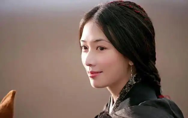 林志玲隐退:哪怕儿子长大她也不会复出,想把最美的一面留给观众|陈坤|