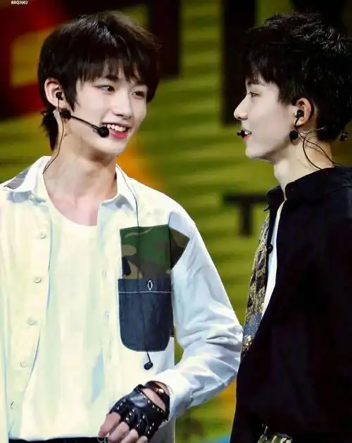 祺鑫氛围感超绝的神仙图