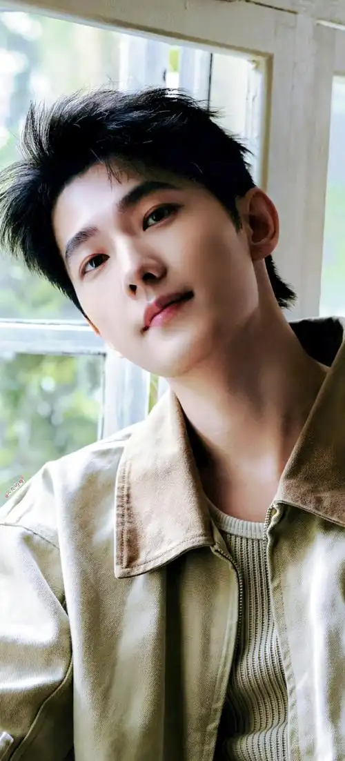 杨洋的日常另存为##杨洋i人e狗#@杨洋谢谢宝的儿童节97壁纸安旁愿