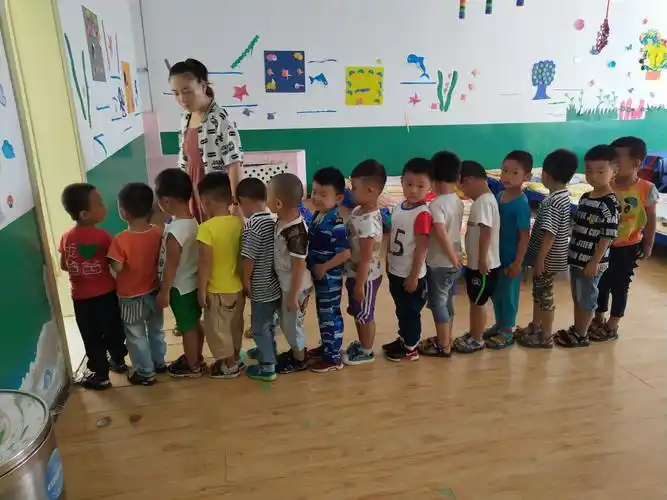 成龙幼儿园中一班不同的一周!