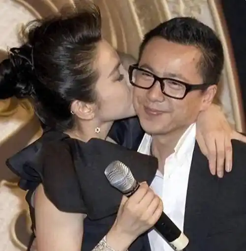 在李冰冰的"日夜努力"下,他和王中军王中磊成了"好朋友".