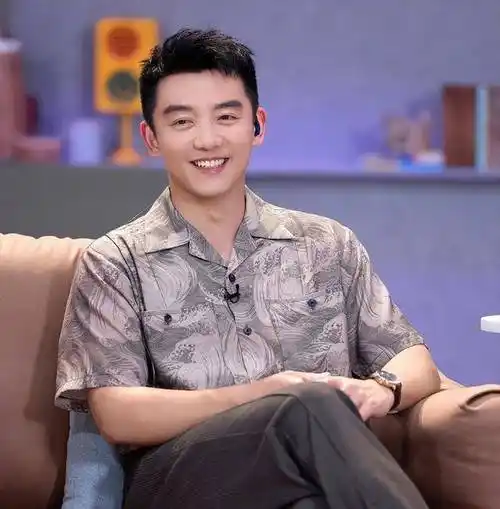 一场生日,让娱乐圈的"世态炎凉"在37岁郑恺身上体现得淋漓尽致_杨颖