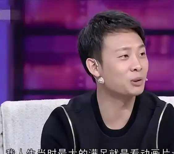 张译:7岁救下全家,守护植物人初恋10年,娶二婚女主持终获幸福_父母