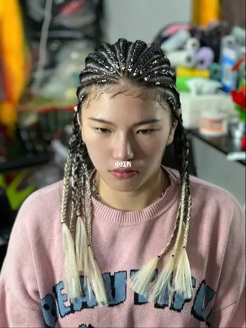 酷女孩必备脏辫地垄沟