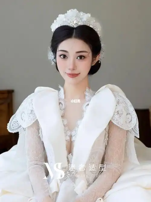 宫廷风造型可以惊艳到什么程度阜阳新娘跟妆