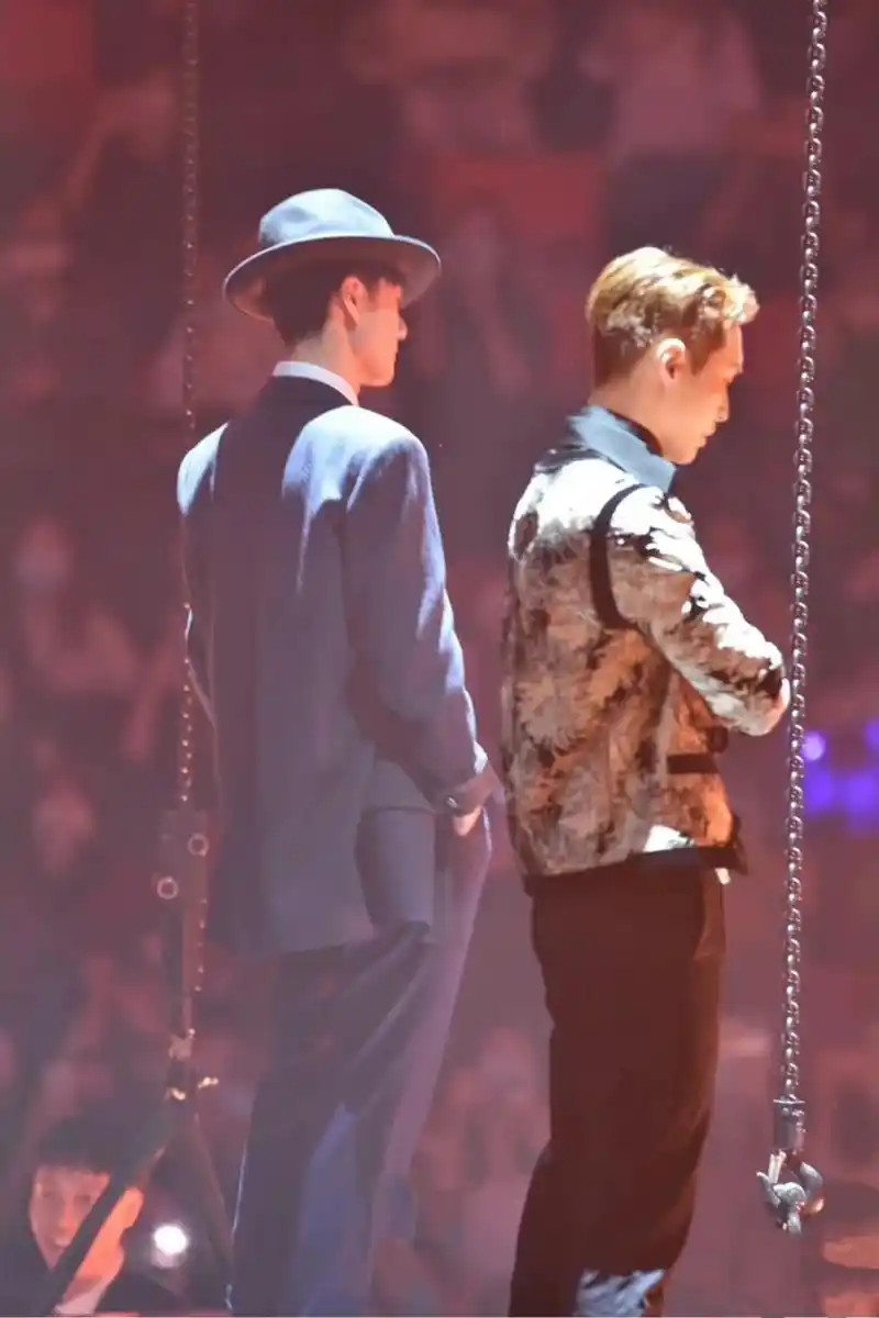 王一博张艺兴罕见同台[二哈] 第四季街舞真的好看[awsl]