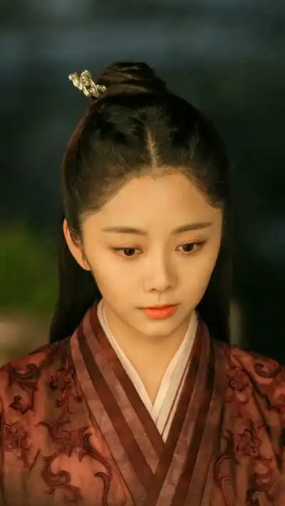 锦衣之下谭松韵袁今夏