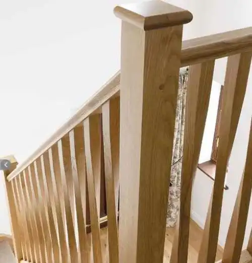 楼梯实木扶手