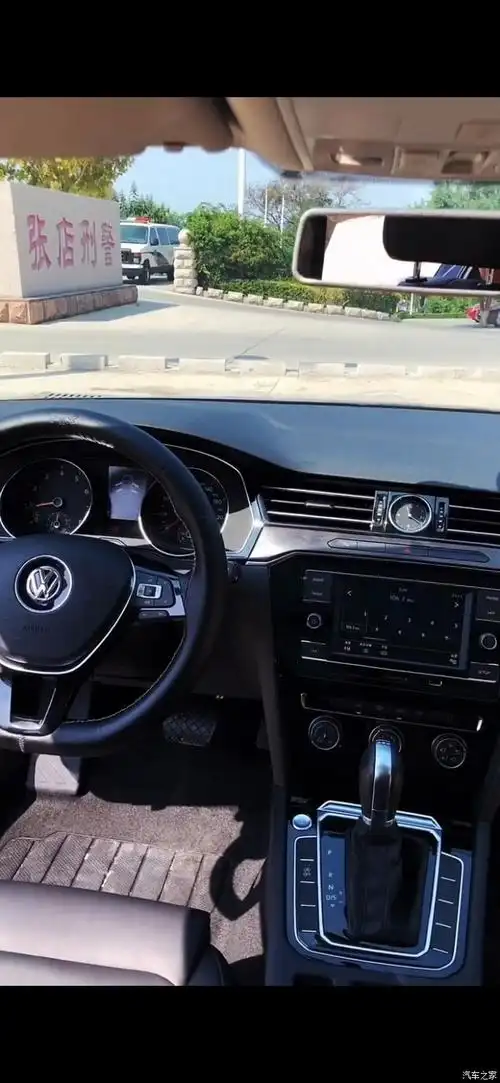 大众迈腾,精致内饰值得一看