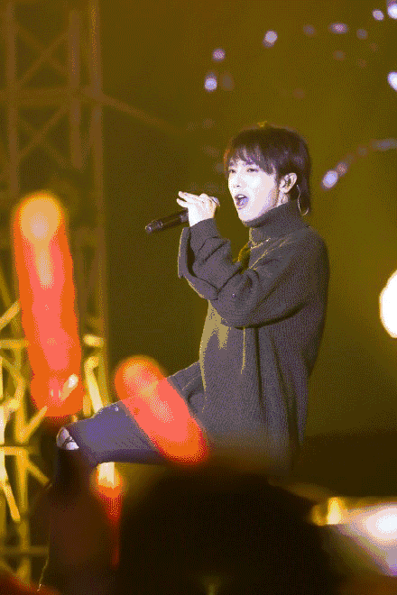 嗨爆!华晨宇,袁娅维空降上海!跟你一起畅谈年轻真相,肆无忌惮做自己!