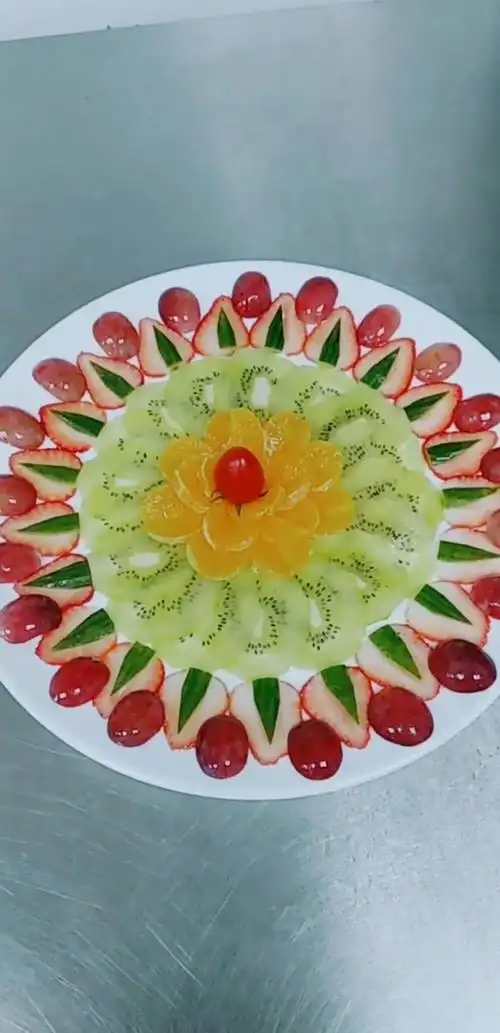 秀出你的拿手菜#看到这样的水果拼盘你流口水没