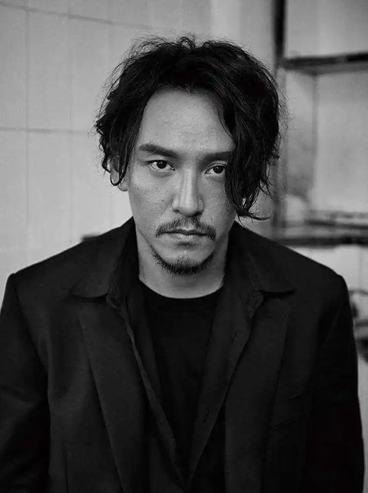 有胡子vs没胡子,那形象差的不是一星半点,男人的味道就靠它了