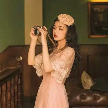 女生头像意境唯美港风高清成熟的复古港风图片女生头像