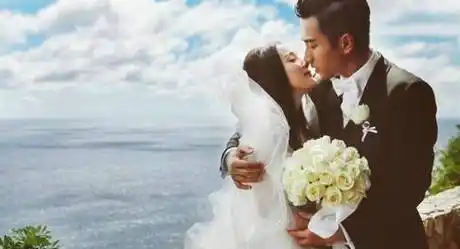 刘恺威离开杨幂后无戏可拍?年过半百依旧没突破,昔日夫妻差距大