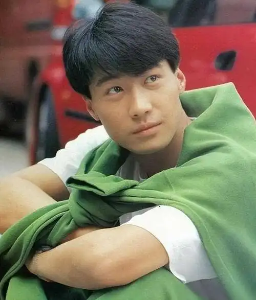 四大天王中最受年轻女生欢迎的是谁?是郭富城还是黎明呢?