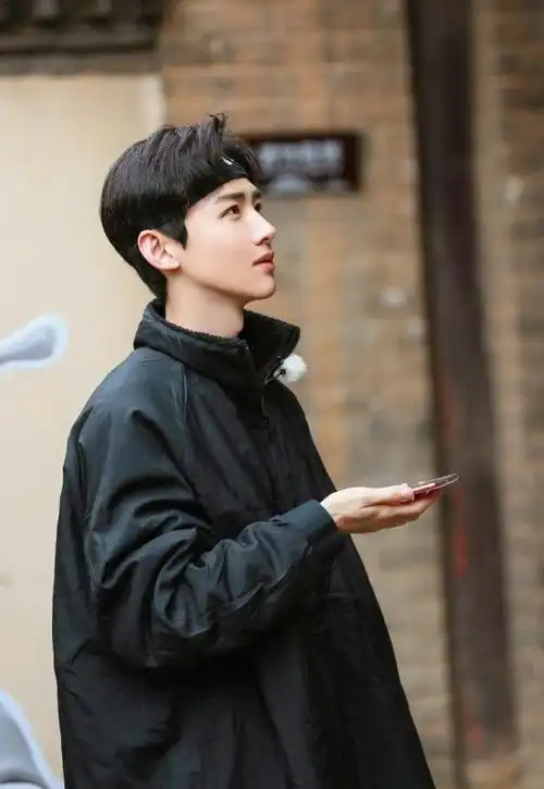 为白鸽们撑起一片天的小白 超级白敬亭-堆糖,美好生活研究所