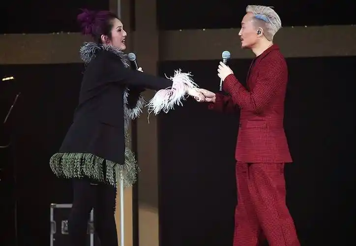 "艺术家"杨千嬅,人品贵重,因误会错过郑中基实在是太可惜!