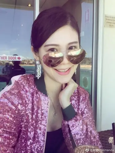 赵静怡现状曝光竟变这个样子了 05年超女冠军赵静怡去哪儿了