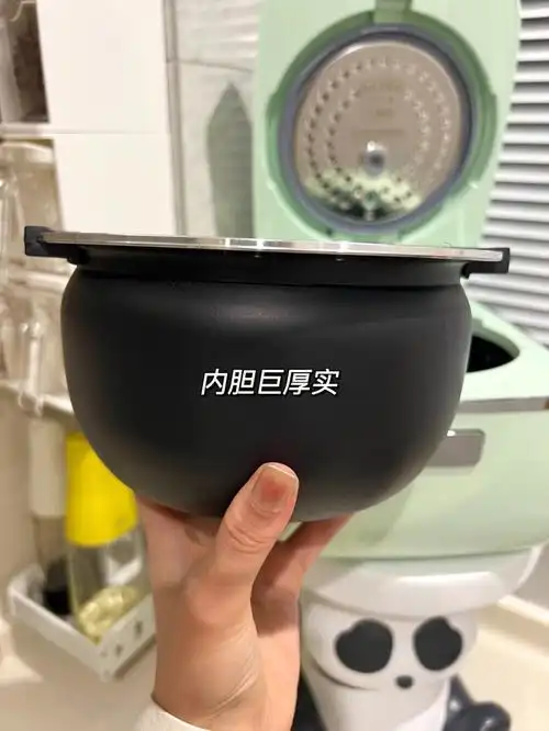 看内胆就知道是个好用的电饭煲