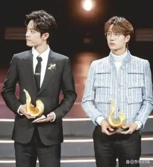 肖战王一博两个人终于有一次正向热搜了,这让粉丝瞬间泪目_双方_cp