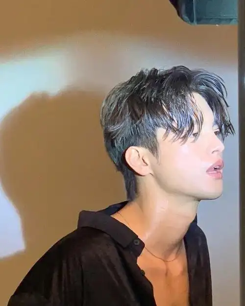 816徐仁国ins更新