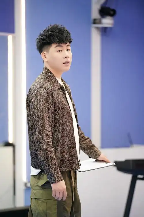 胡彦斌金句熬汤少年不仅要业务成长更需要心理成长