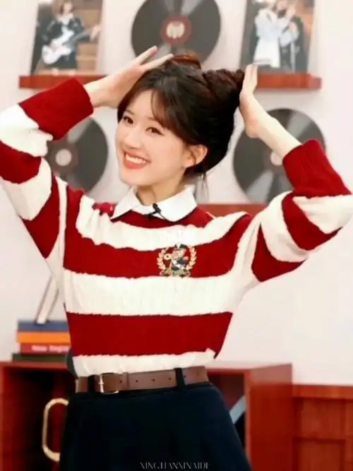 可爱小猫赵露思