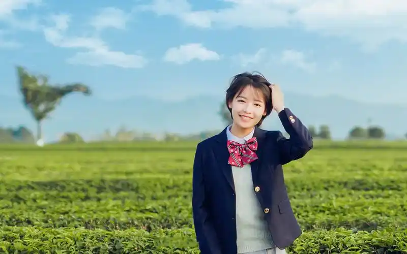 日系美女清新田园写真高清唯美图片桌面壁纸下载