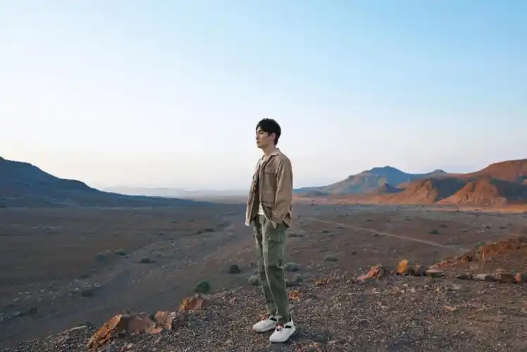 朱一龙的颜值是成长的见证,他不在乎颜值,只在乎能不能演好角色