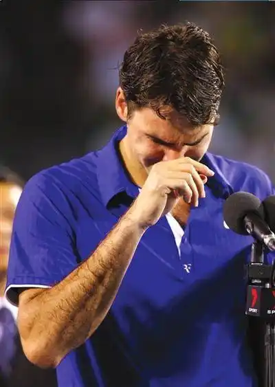 有信心战胜纳达尔 费德勒:哭完我会再回来