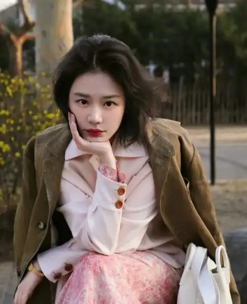 回顾马思纯回看她和欧豪的恋情才发现两人之间本就不合适