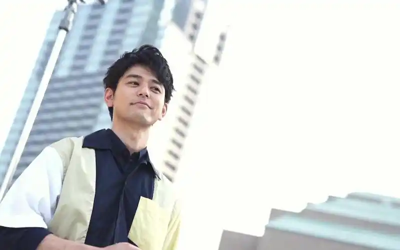 【妻夫木聪】妻夫木聡が着るマルニ.いちばん好きなアイテムは?