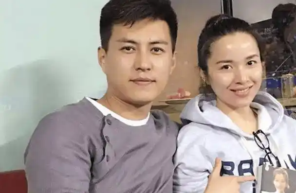 李佳_郭绍晖_婚姻