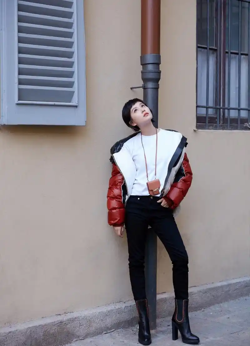 刘诗诗短发帅气复古唯美写真图片