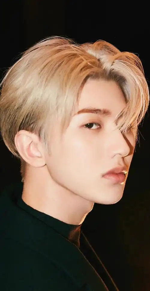 蔡徐坤广告拍摄路透