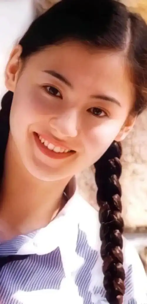 5000张艳照门!让张柏芝前途尽毁,从港片女王到烂片女王,太可悲