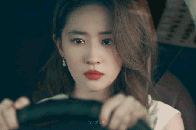 刘亦菲##刘亦菲自拍水平进步了##刘亦菲七月有线下活动