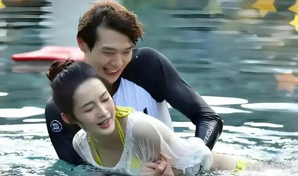 揭秘魏大勋李沁水中嬉戏:竟成恋综节目新突破?网友:质疑